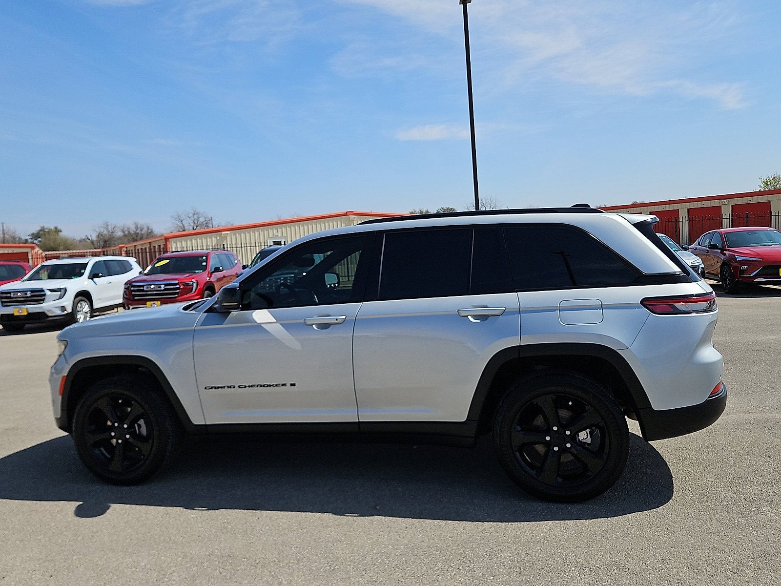 2022 Jeep Grand Cherokee Altitude 4x4
