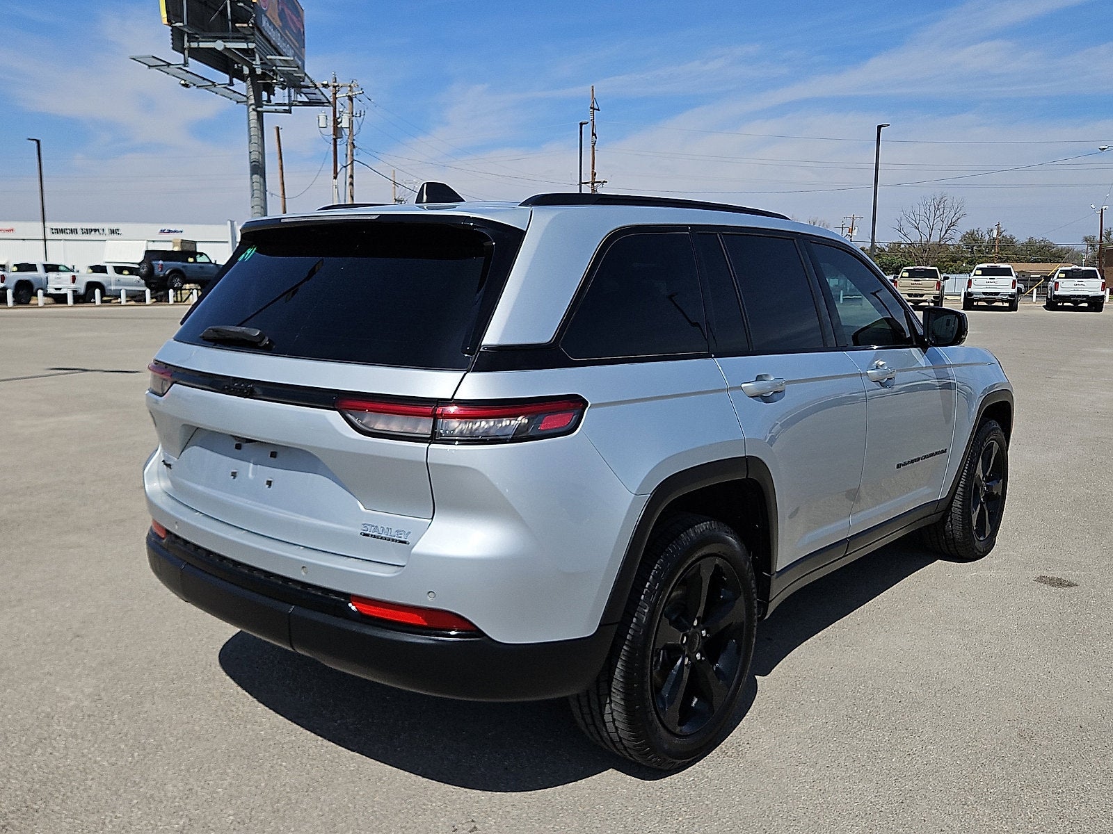 2022 Jeep Grand Cherokee Altitude 4x4