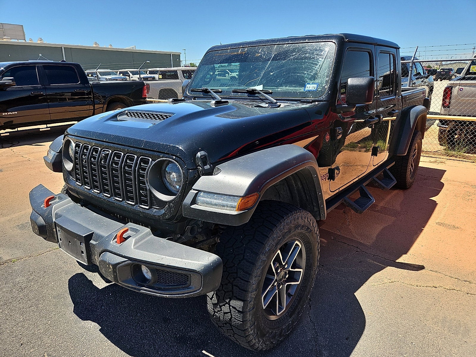 2024 Jeep Gladiator Mojave's photo
