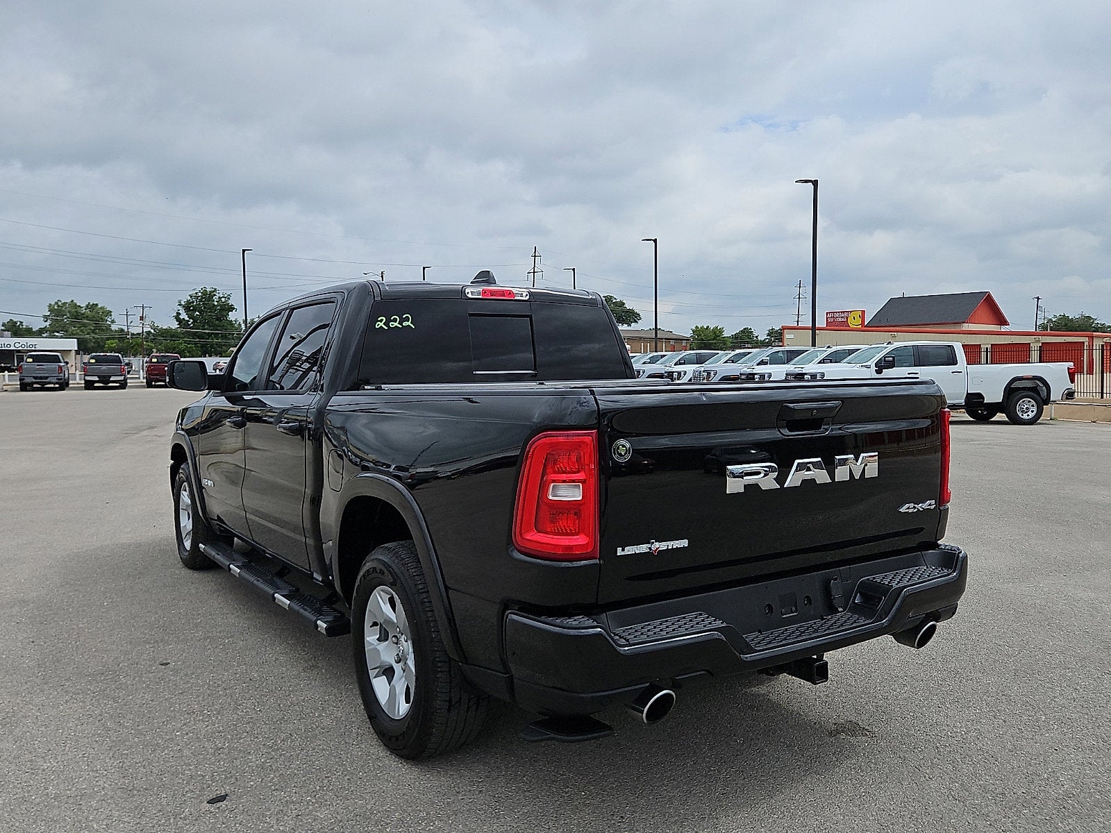 2025 RAM 1500 Lone Star Crew Cab 4x4 5'7" Box