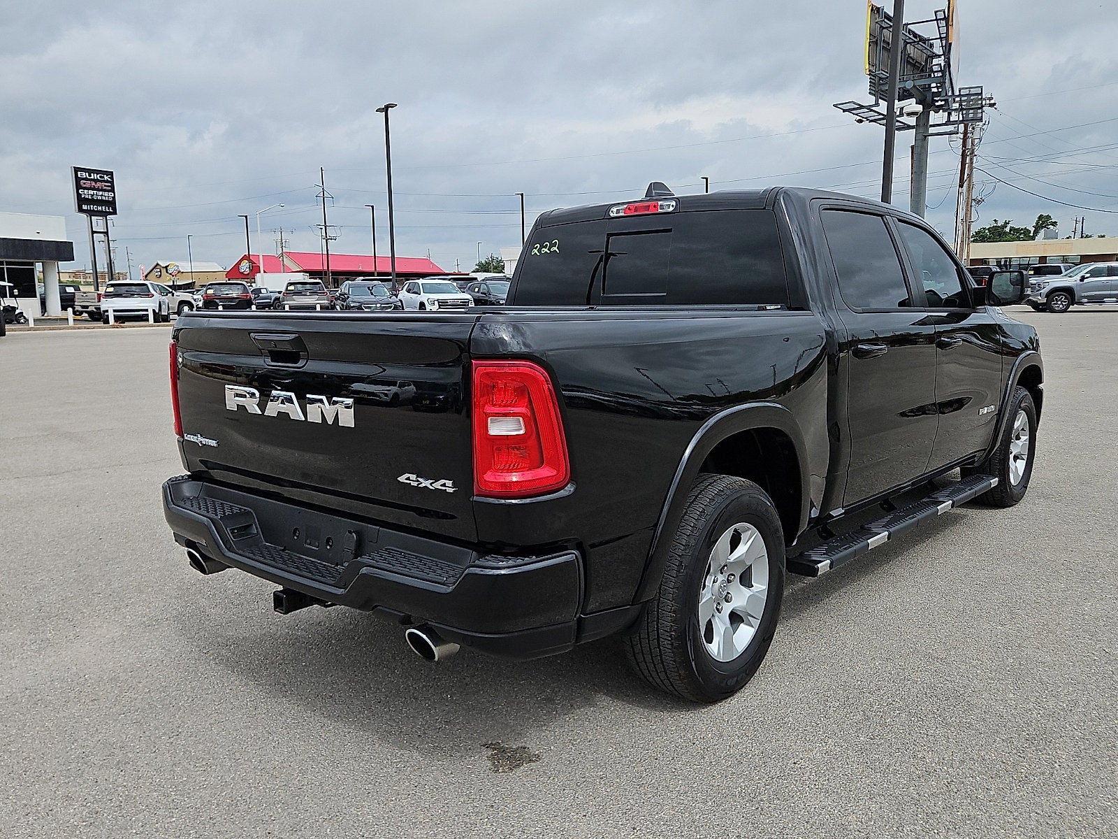 2025 RAM 1500 Lone Star Crew Cab 4x4 5'7" Box