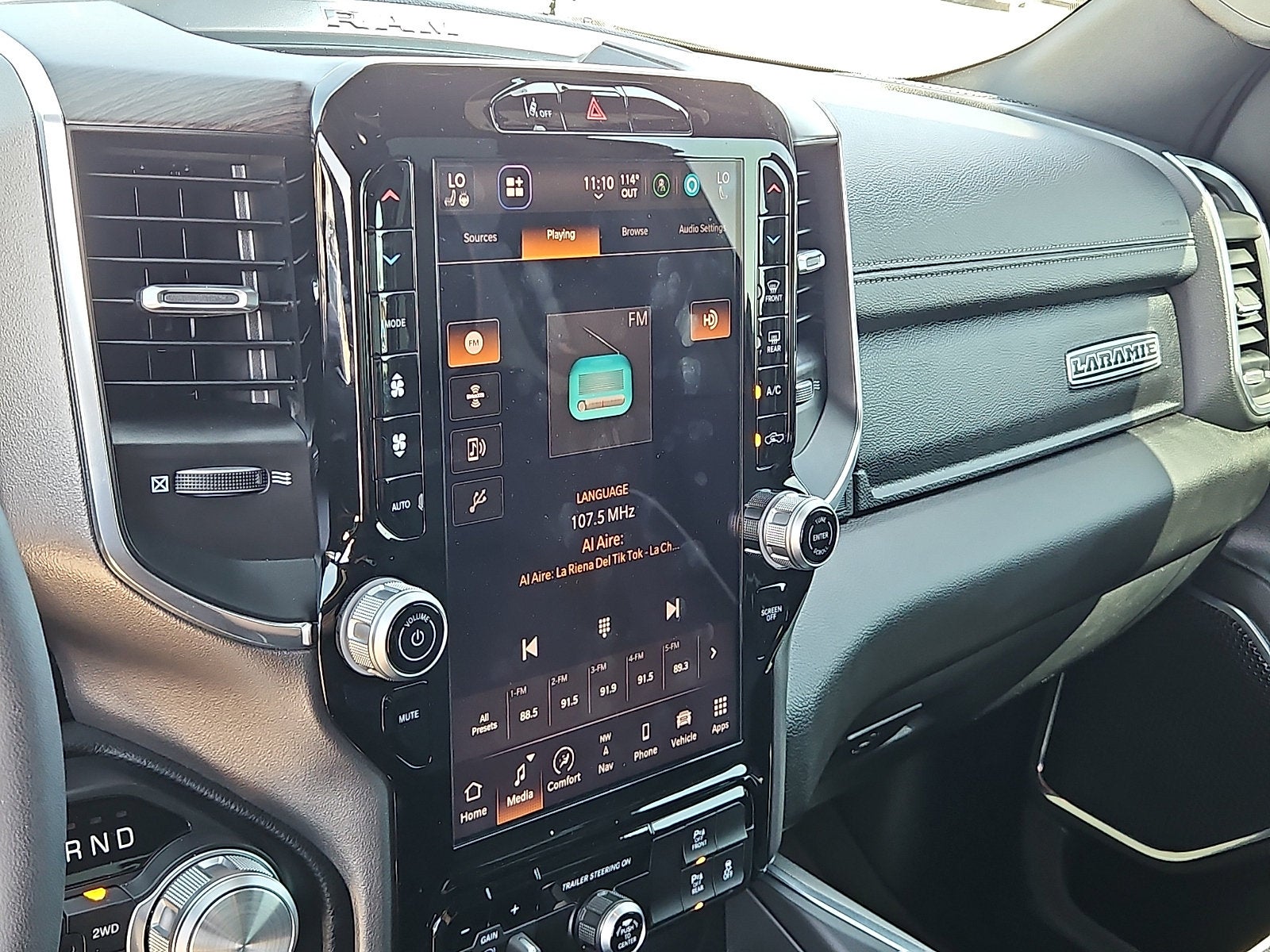 2025 RAM 1500 Laramie Crew Cab 4x4 5'7" Box
