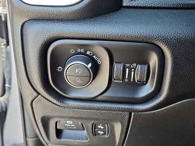 2025 RAM 1500 Laramie Crew Cab 4x4 5'7" Box