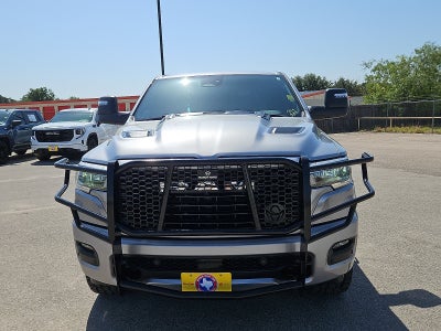 2025 RAM 1500 Laramie Crew Cab 4x4 5'7" Box
