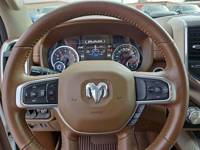 2022 RAM 1500 Laramie Crew Cab 4x4 5'7" Box