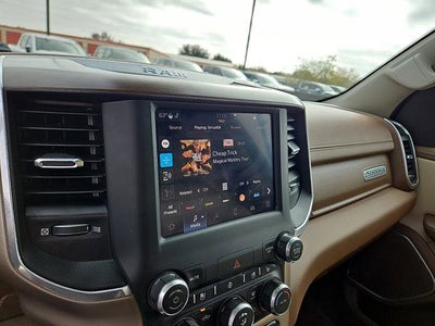 2022 RAM 1500 Laramie Crew Cab 4x4 5'7" Box