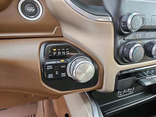 2022 RAM 1500 Laramie Crew Cab 4x4 5'7" Box