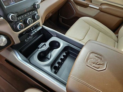 2022 RAM 1500 Laramie Crew Cab 4x4 5'7" Box