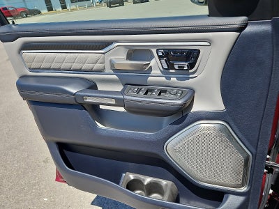 2025 RAM 1500 Tungsten Crew Cab 4x4 5'7" Box