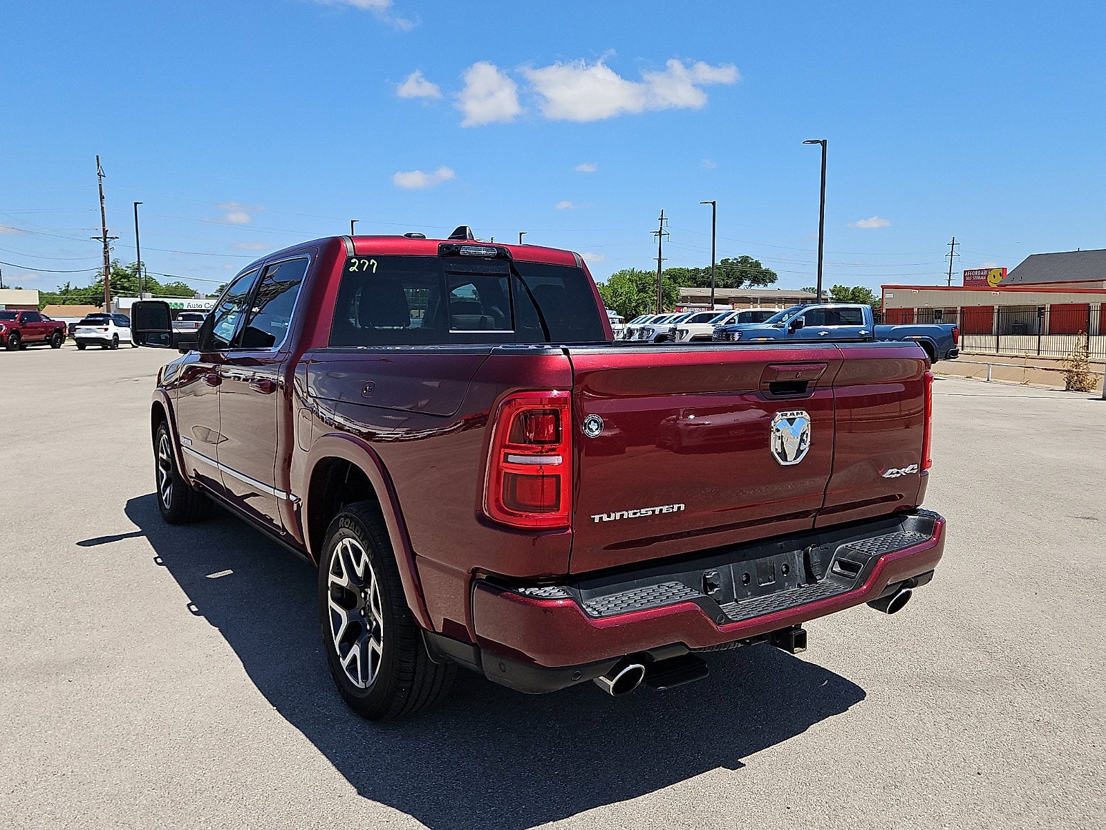 2025 RAM 1500 Tungsten Crew Cab 4x4 5'7" Box