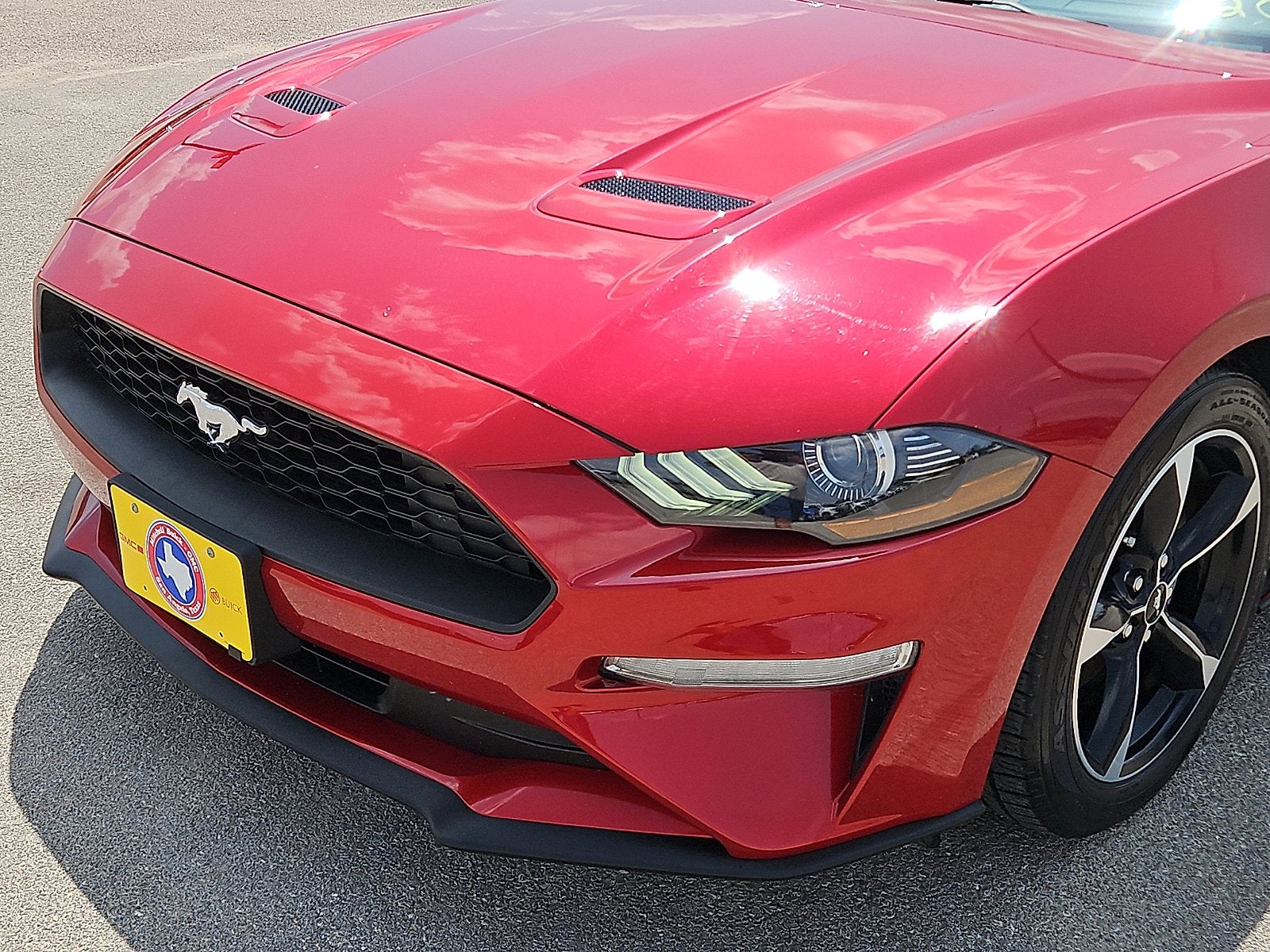2021 Ford Mustang EcoBoost Fastback