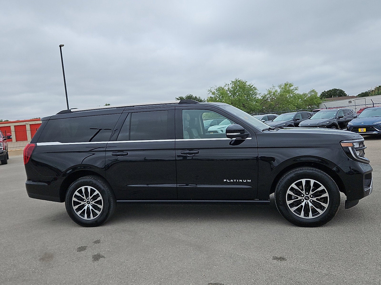 2025 Ford Expedition Max Platinum