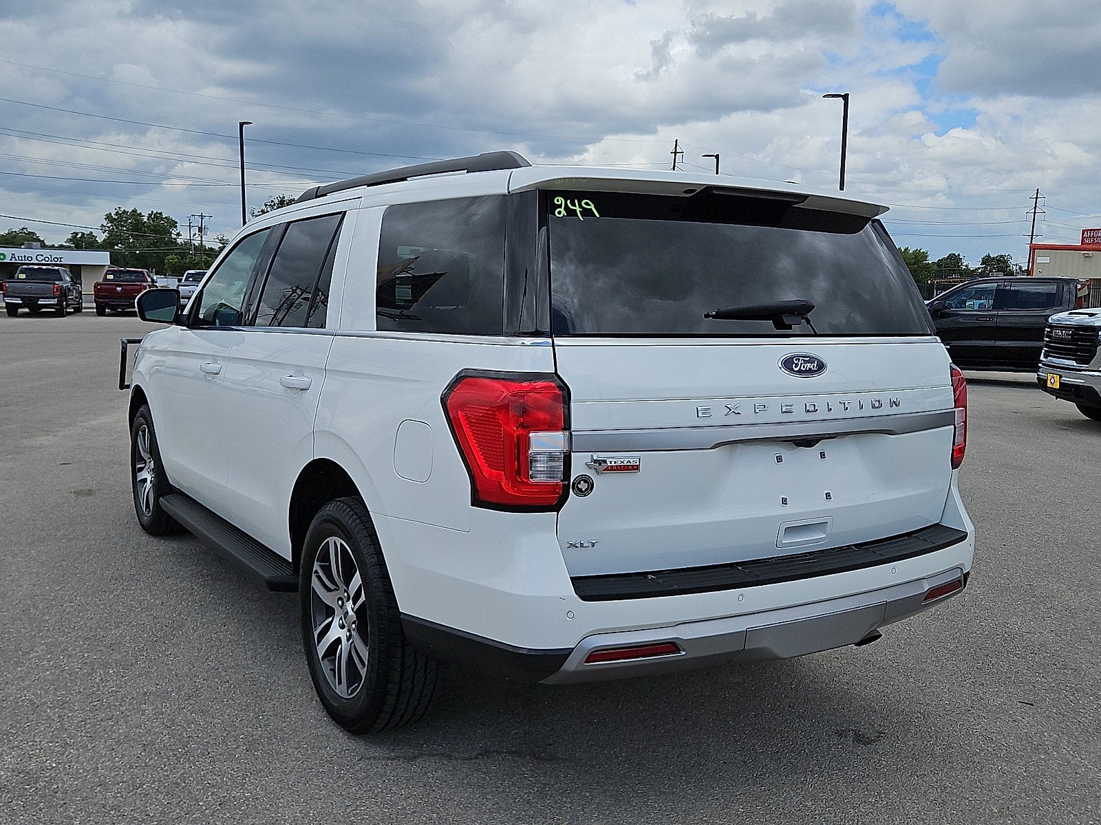 2024 Ford Expedition XLT