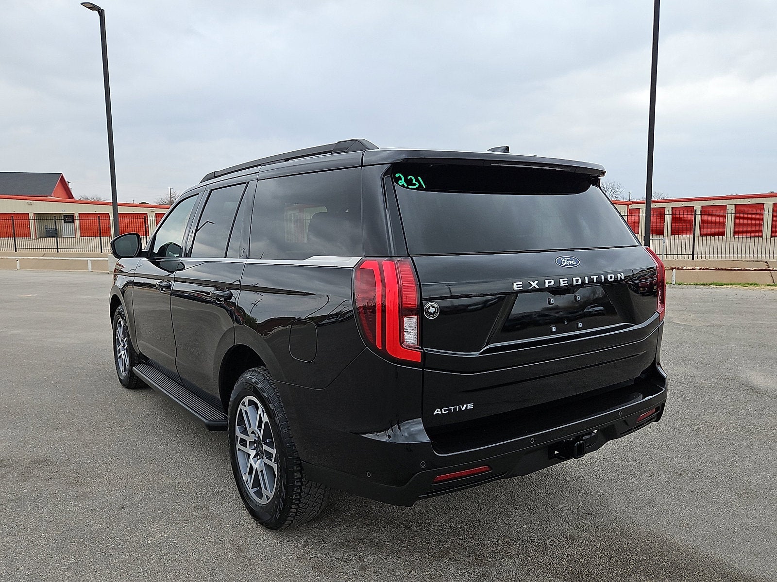 2025 Ford Expedition Active