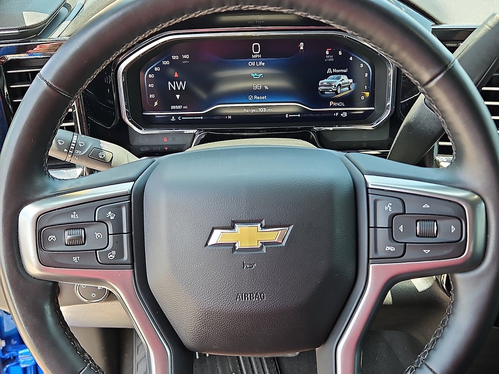 2025 Chevrolet Silverado 1500 LT
