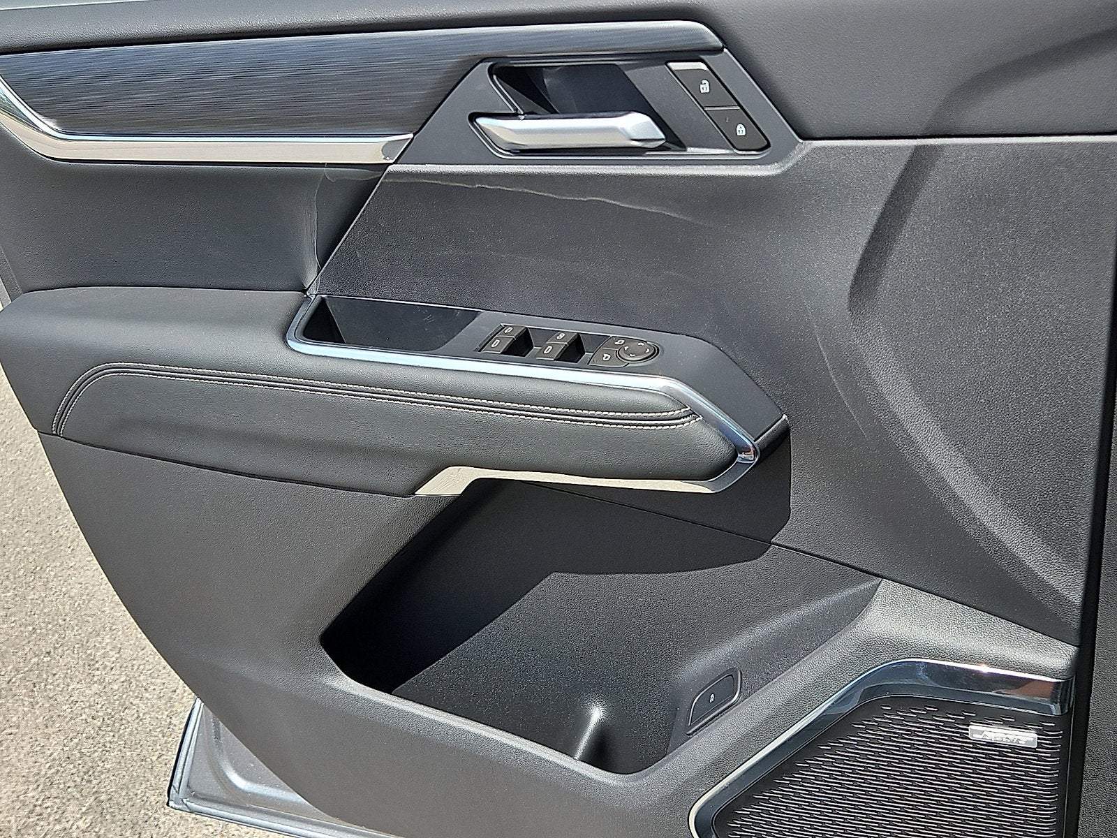2026 GMC Acadia Elevation - Photo 14