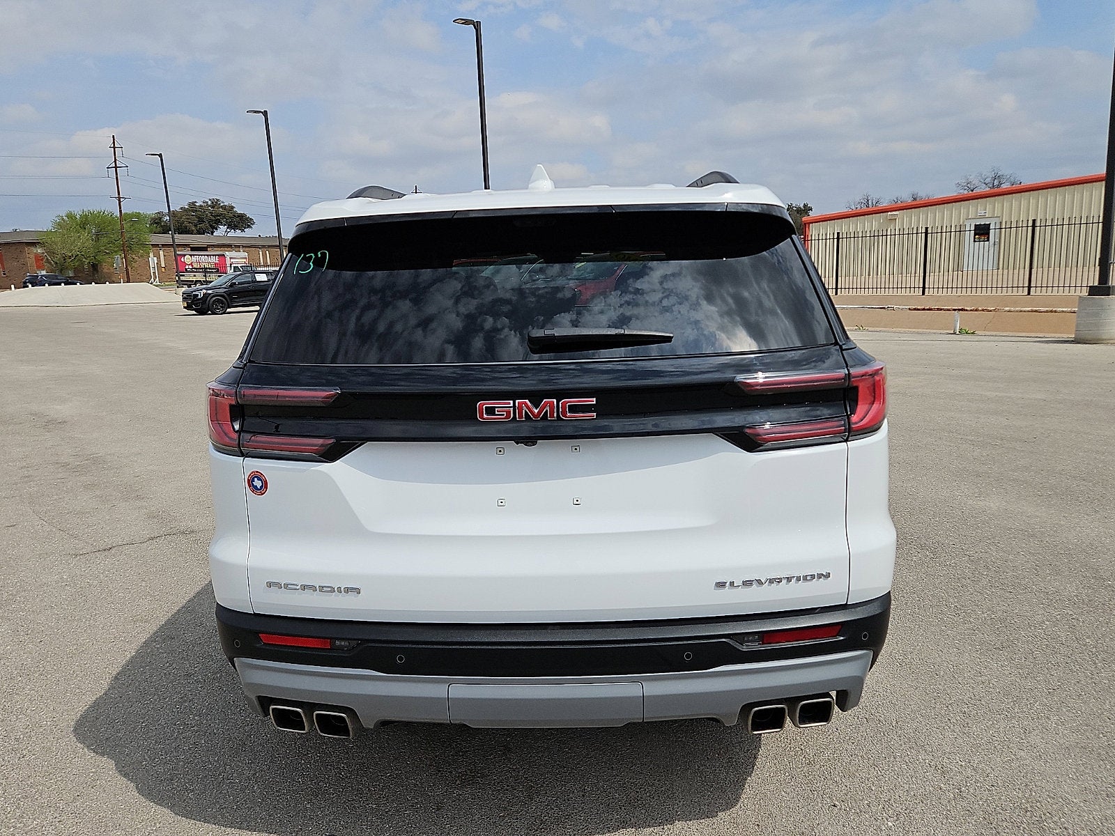 2026 GMC Acadia Elevation
