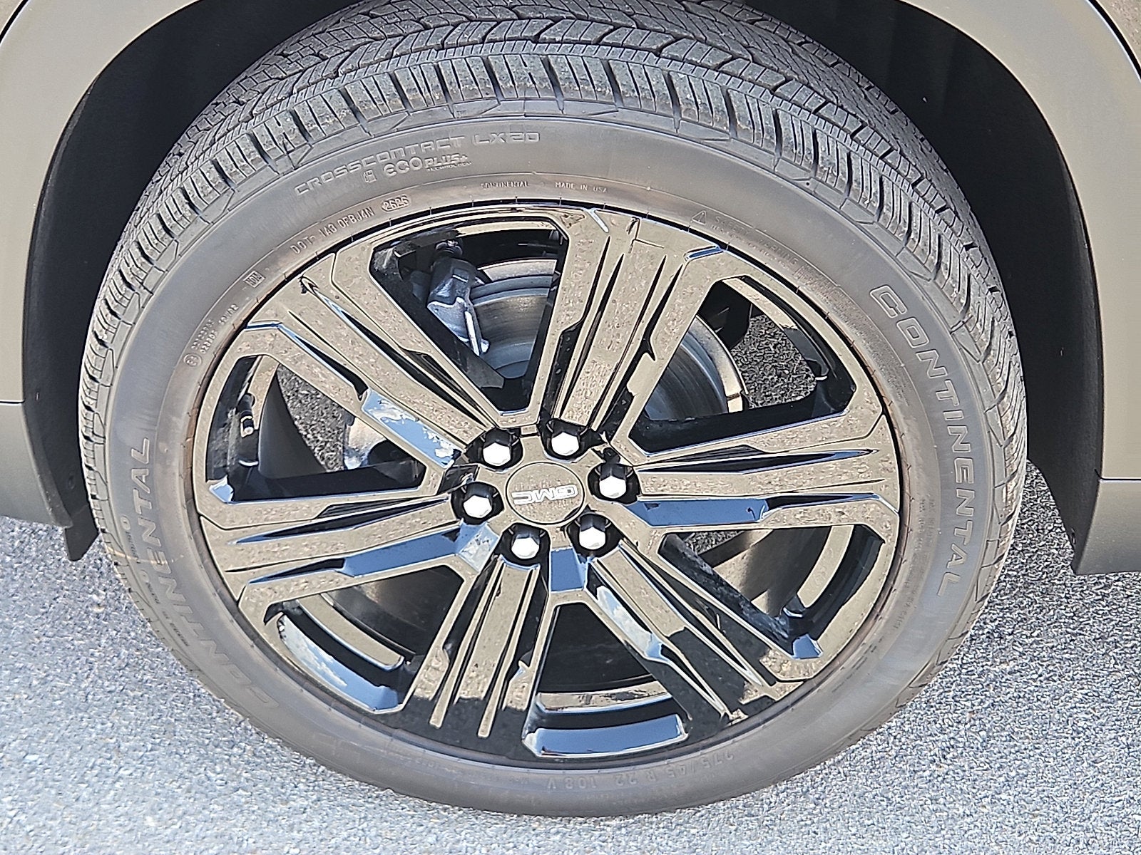 2027 GMC Acadia Elevation