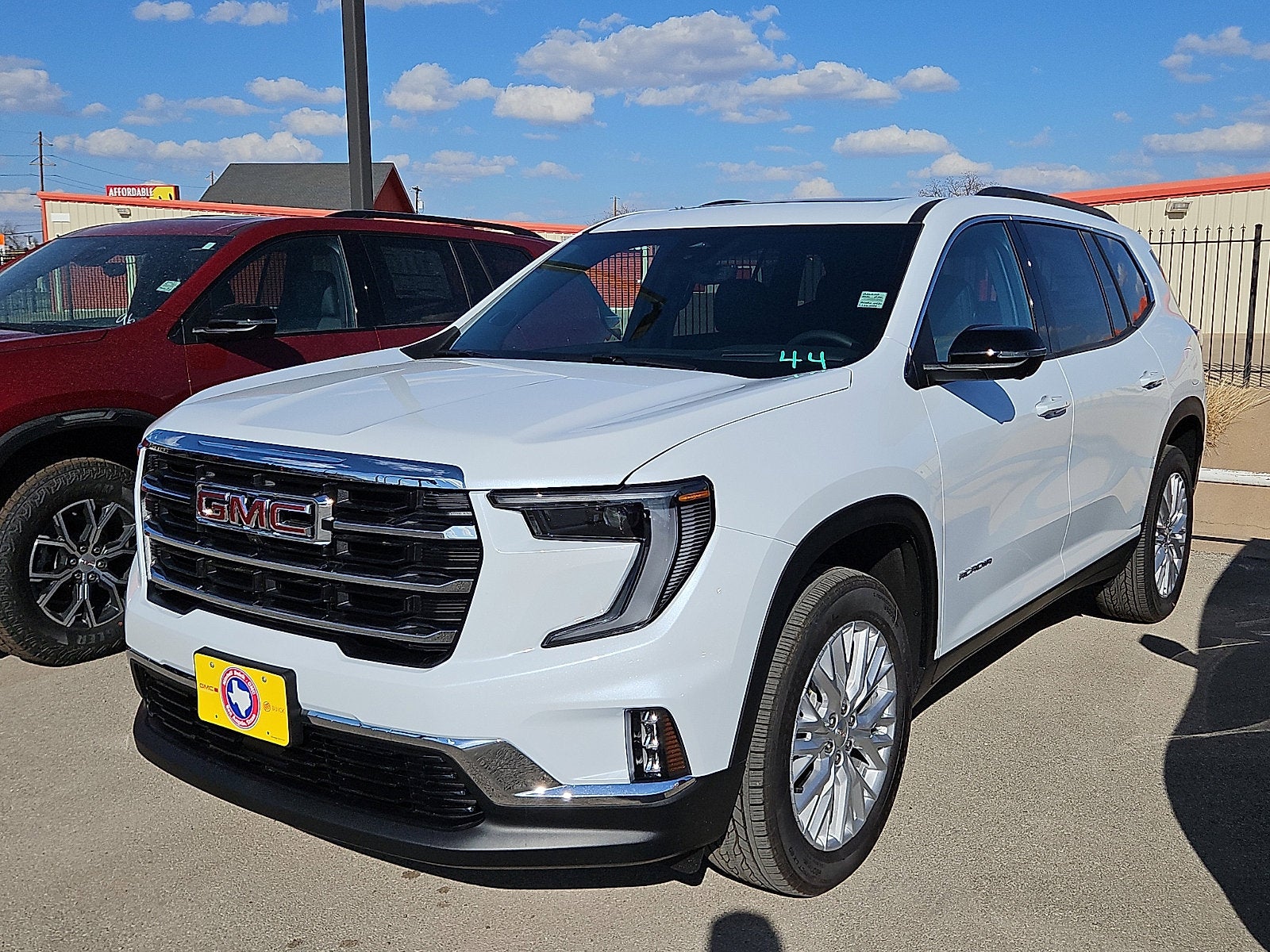 2026 GMC Acadia Elevation