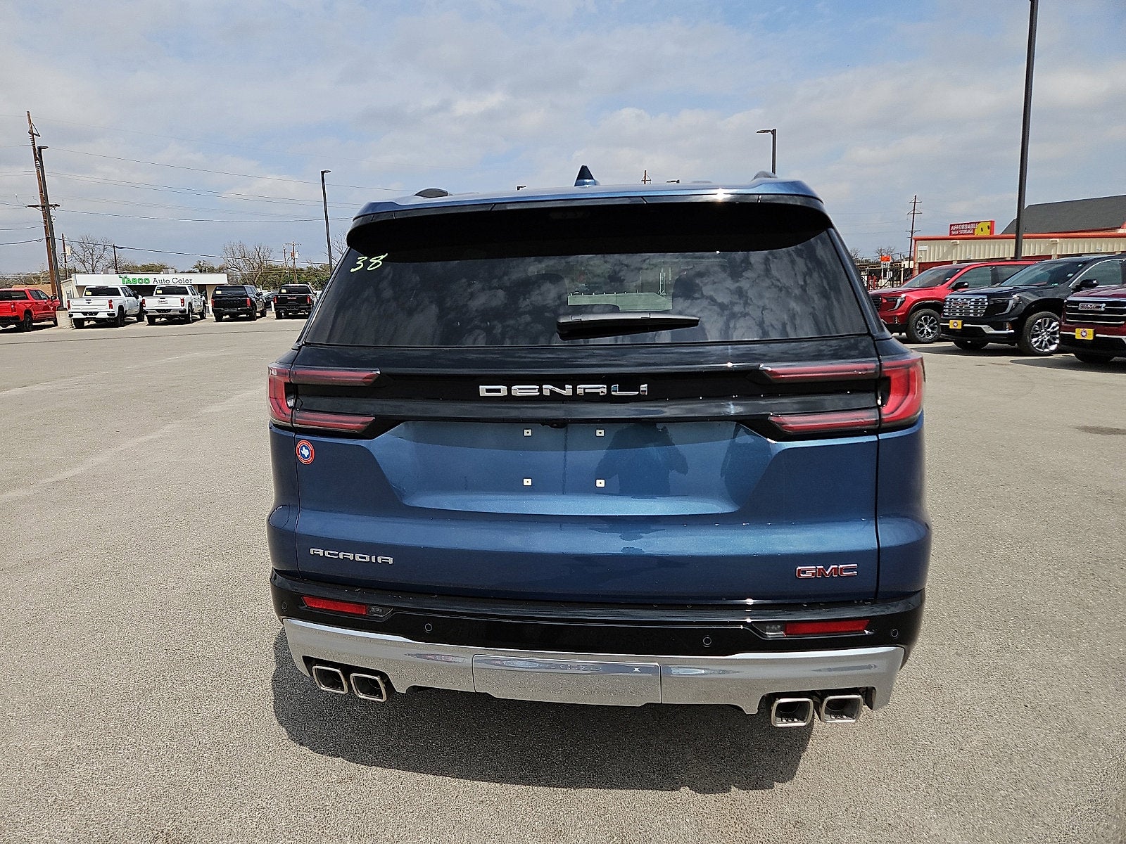2026 GMC Acadia Denali