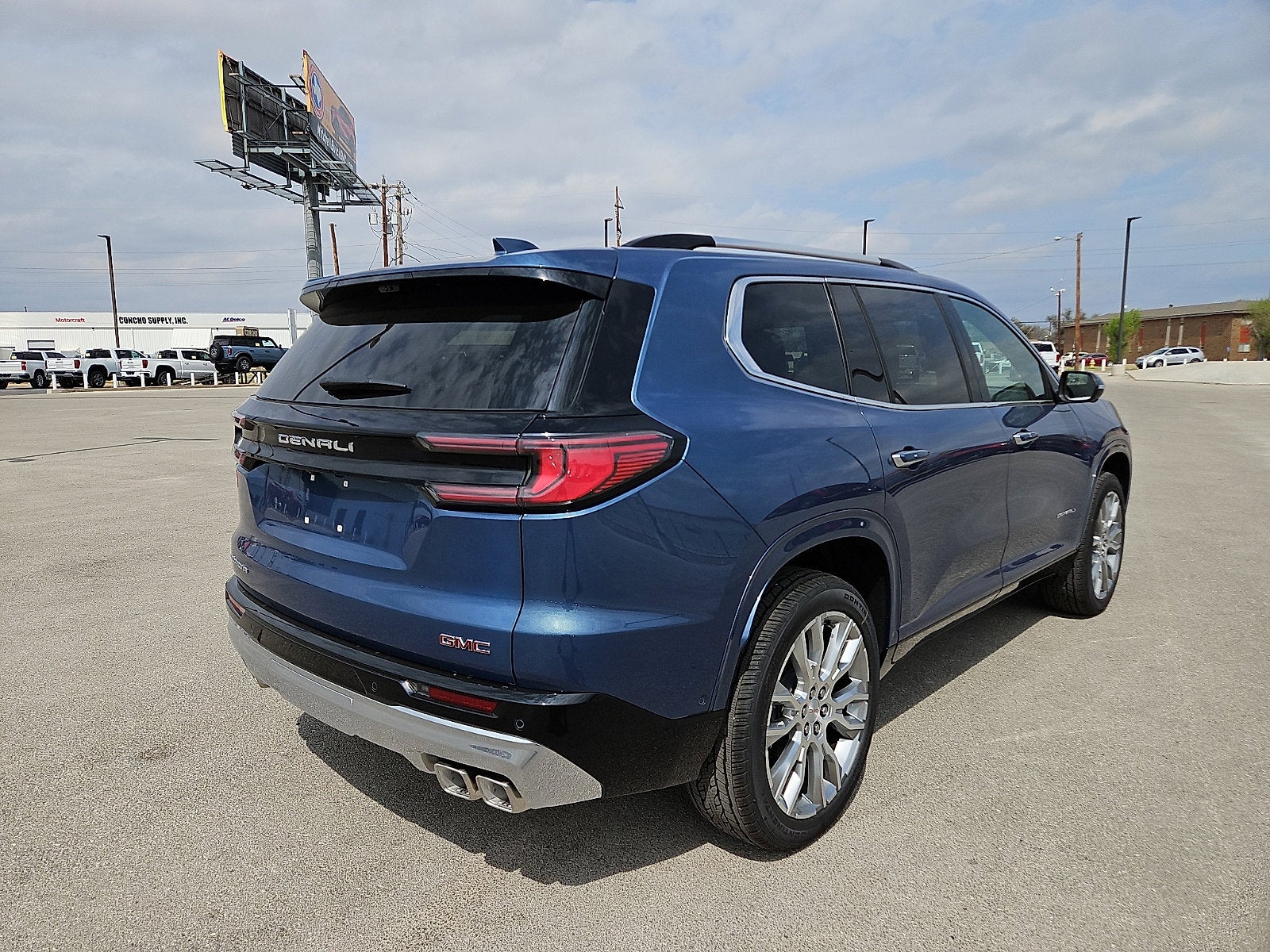 2026 GMC Acadia Denali