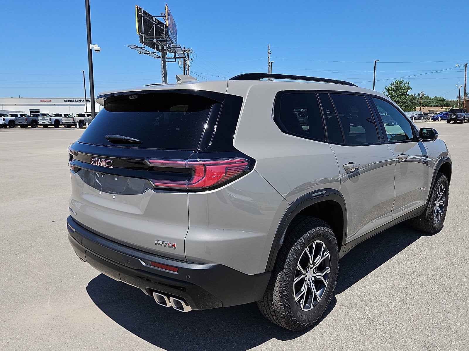 2026 GMC Acadia AT4
