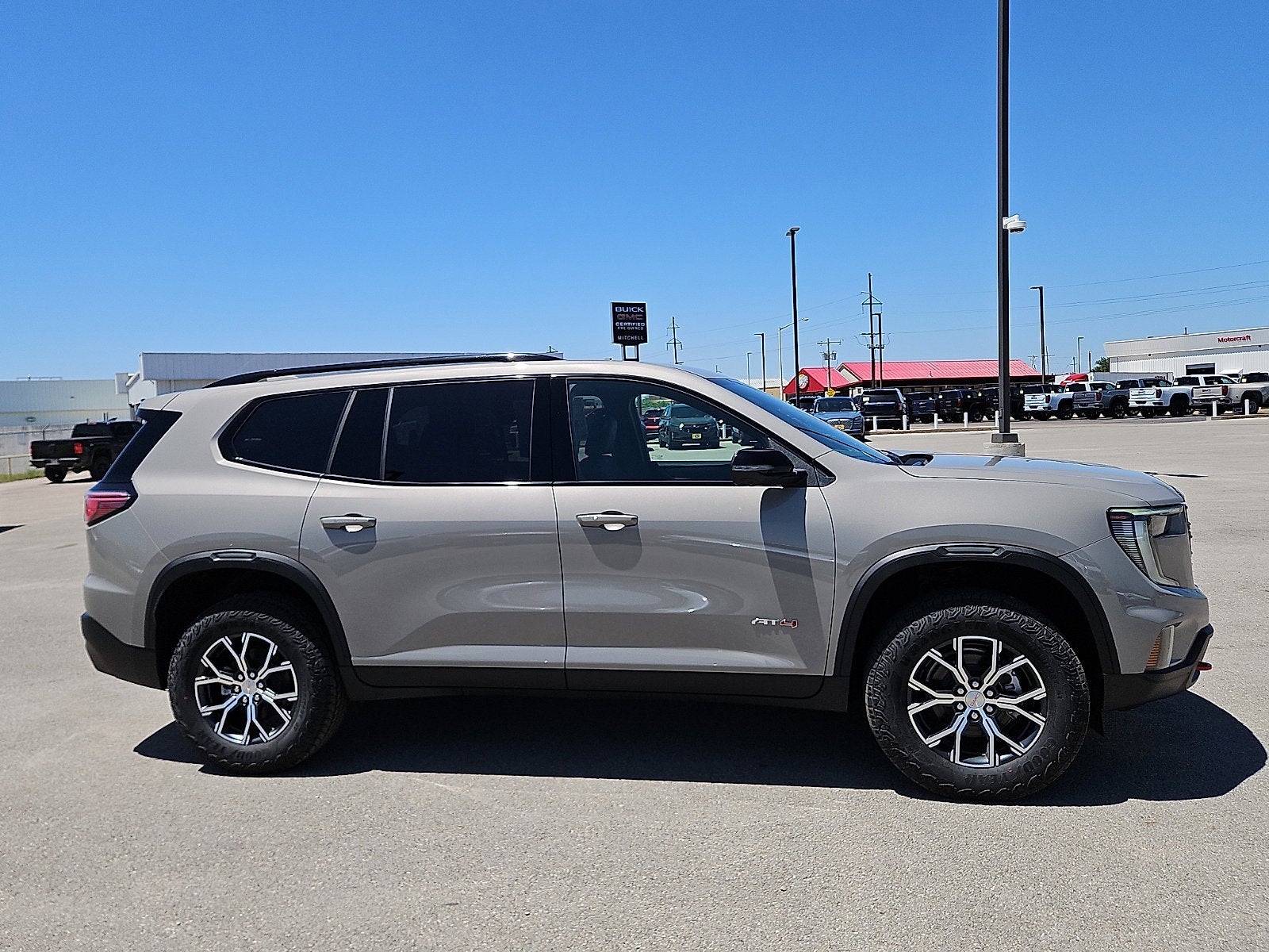 2026 GMC Acadia AT4
