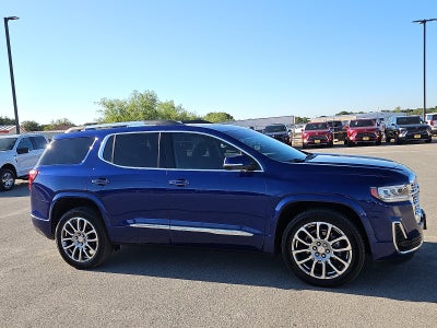 2023 GMC Acadia Denali