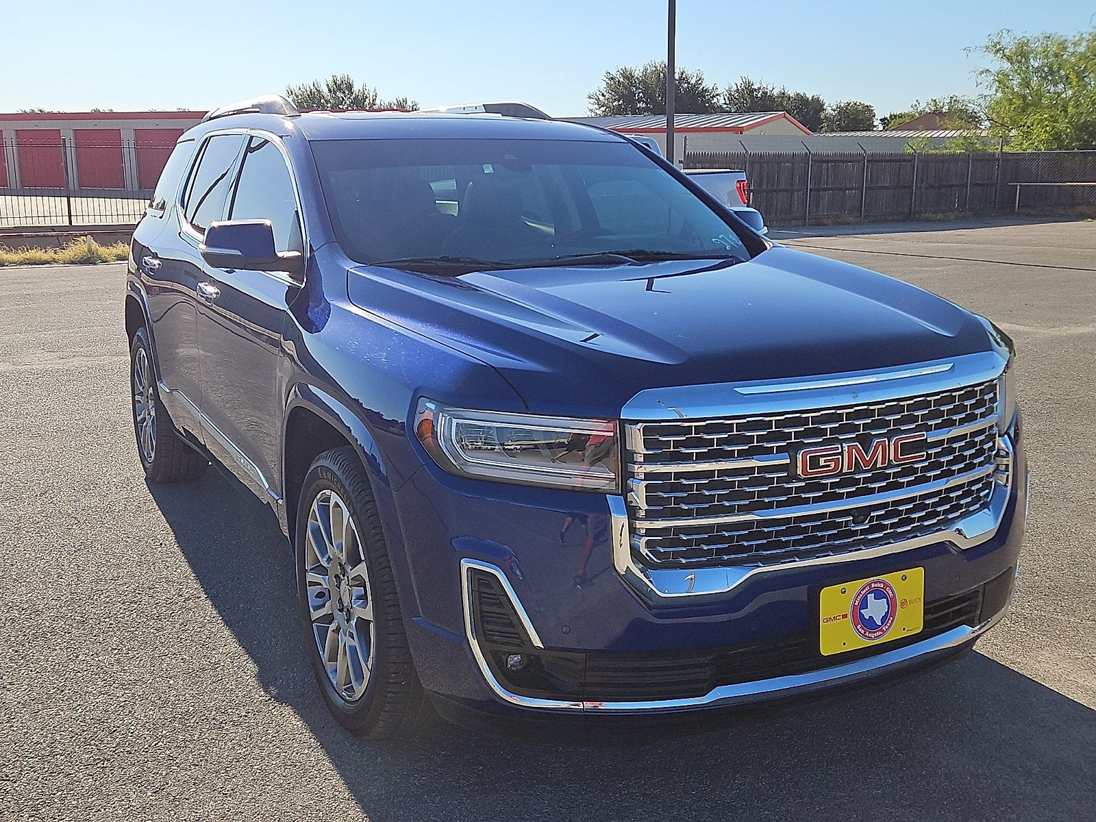 2023 GMC Acadia Denali