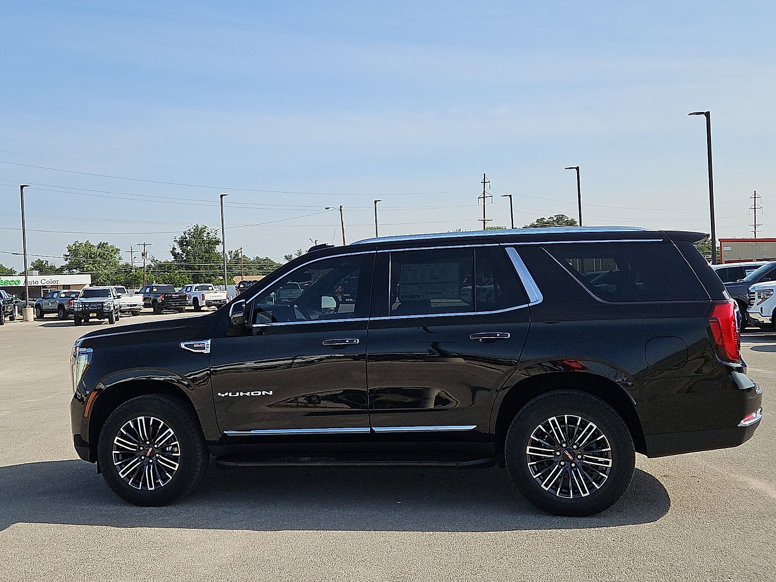2026 GMC Yukon Elevation