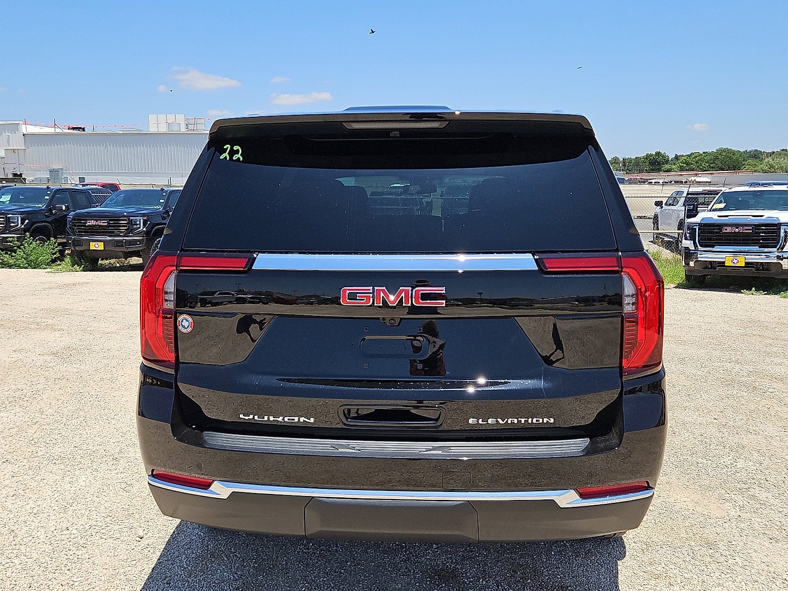 2026 GMC Yukon Elevation