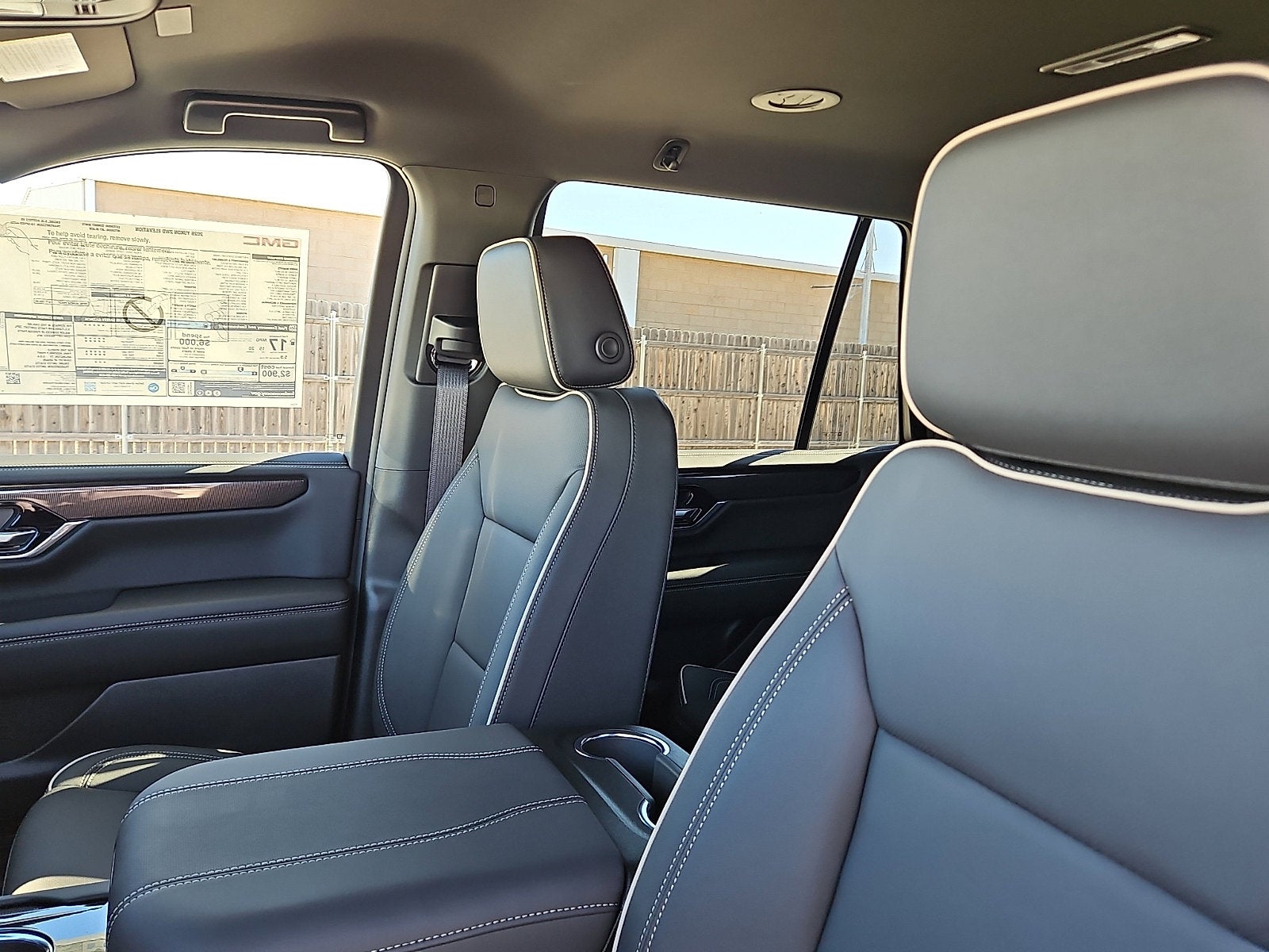 2026 GMC Yukon Elevation