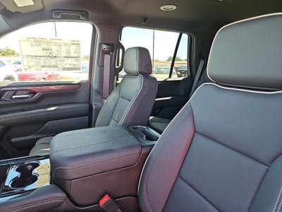 2025 GMC Yukon Elevation