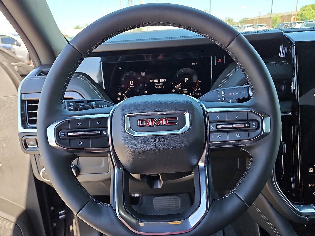 2025 GMC Yukon Elevation