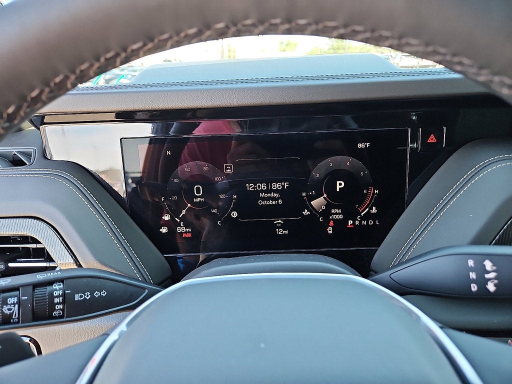 2025 GMC Yukon Elevation