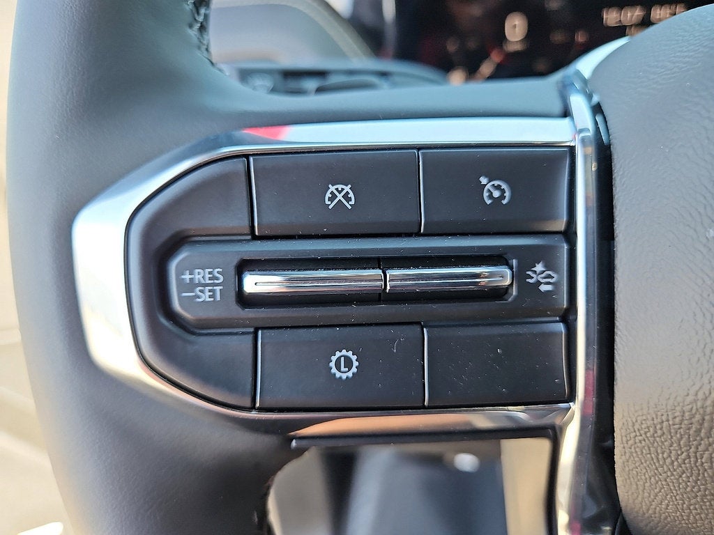 2025 GMC Yukon Elevation