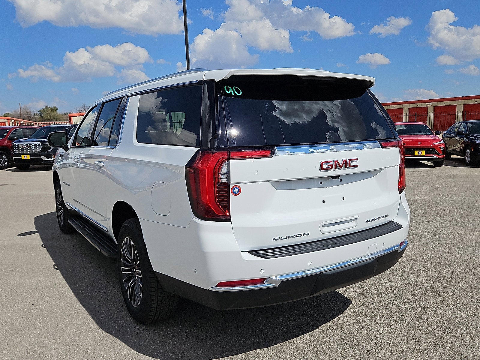 2026 GMC Yukon XL Elevation