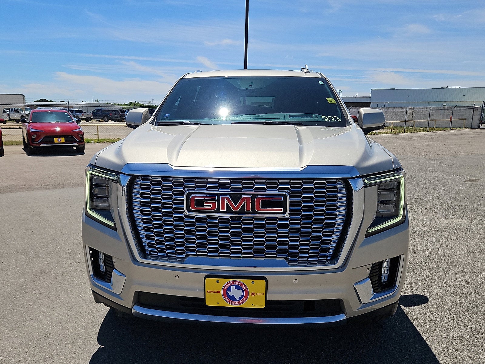 2023 GMC Yukon XL Denali