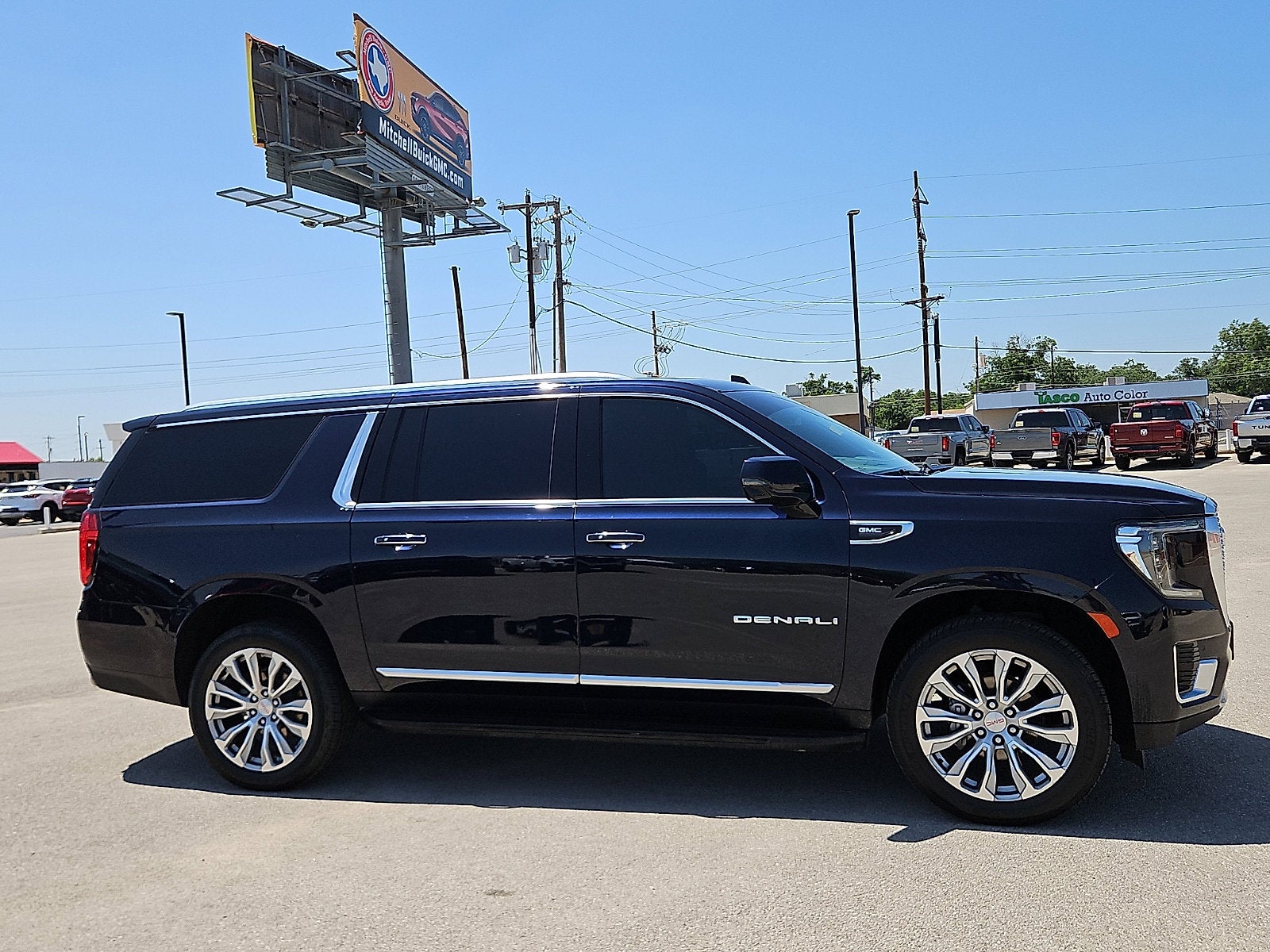 2024 GMC Yukon XL Denali