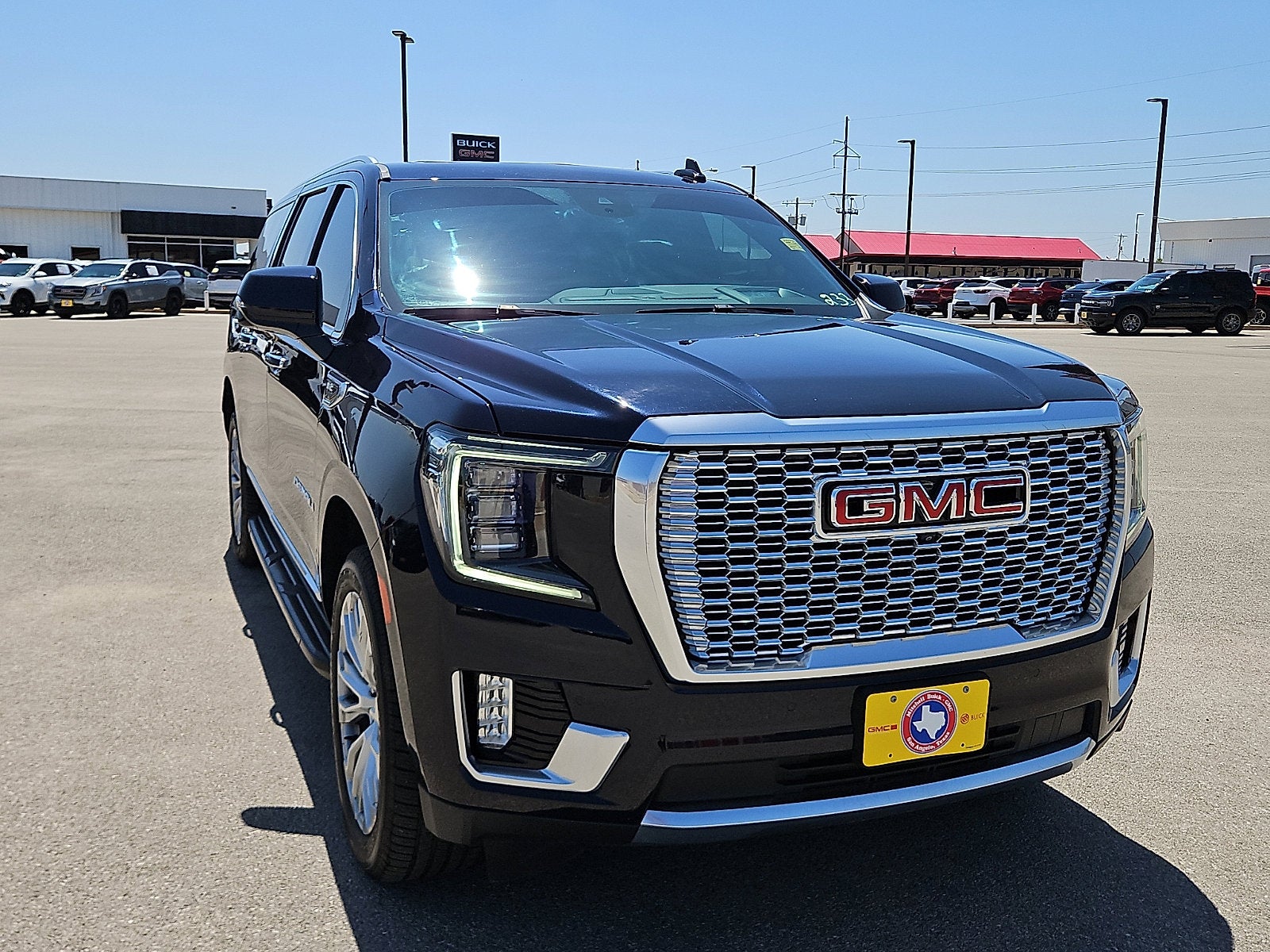 2024 GMC Yukon XL Denali