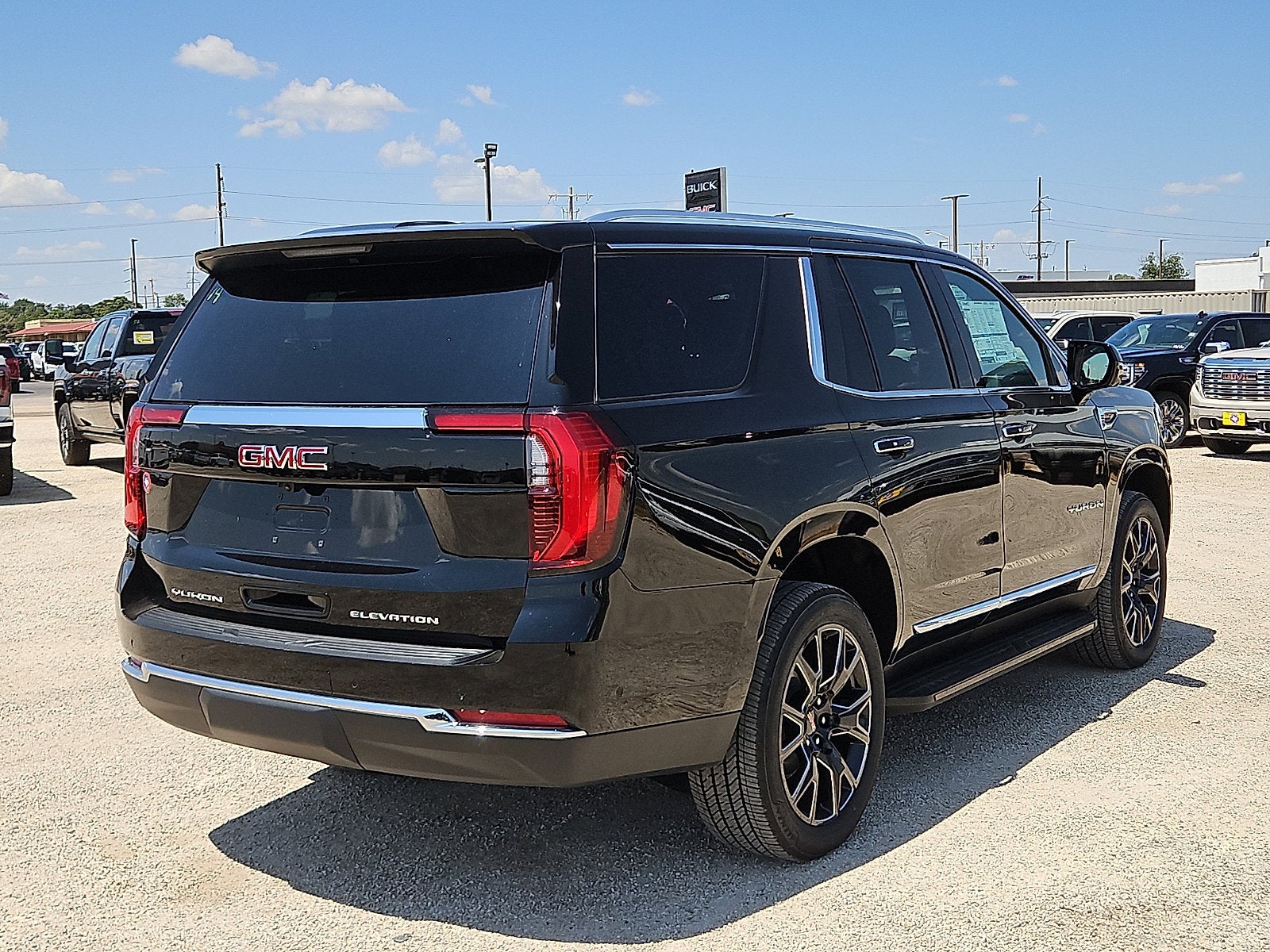 2026 GMC Yukon Elevation