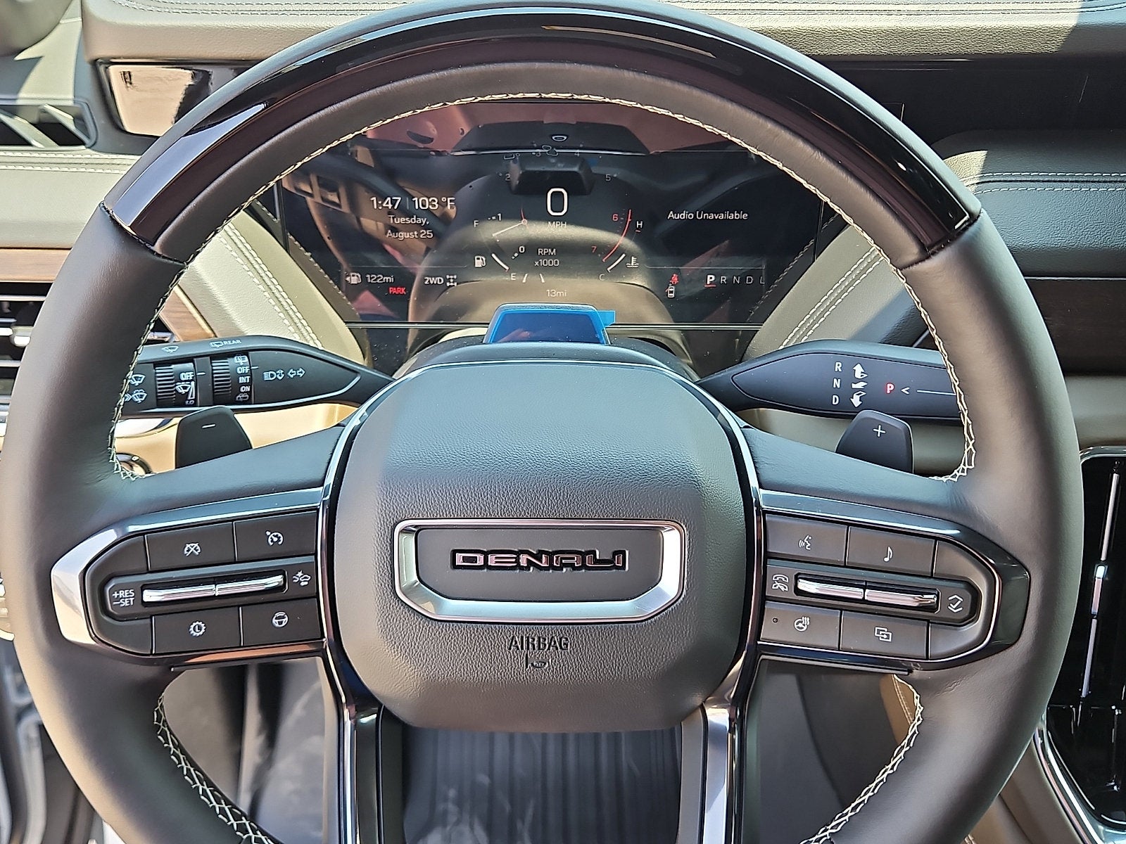 2026 GMC Yukon Denali Ultimate - Photo 16