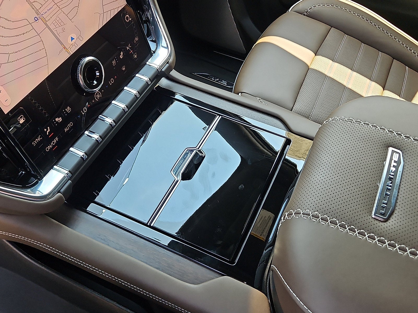 2026 GMC Yukon Denali Ultimate - Photo 20