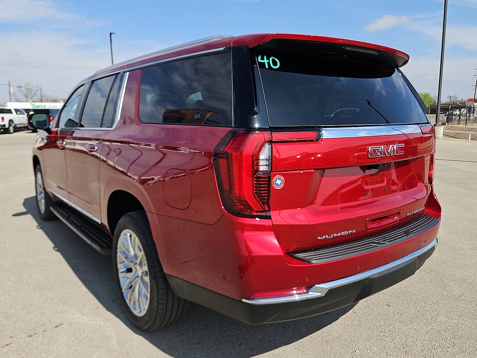 2026 GMC Yukon XL Elevation