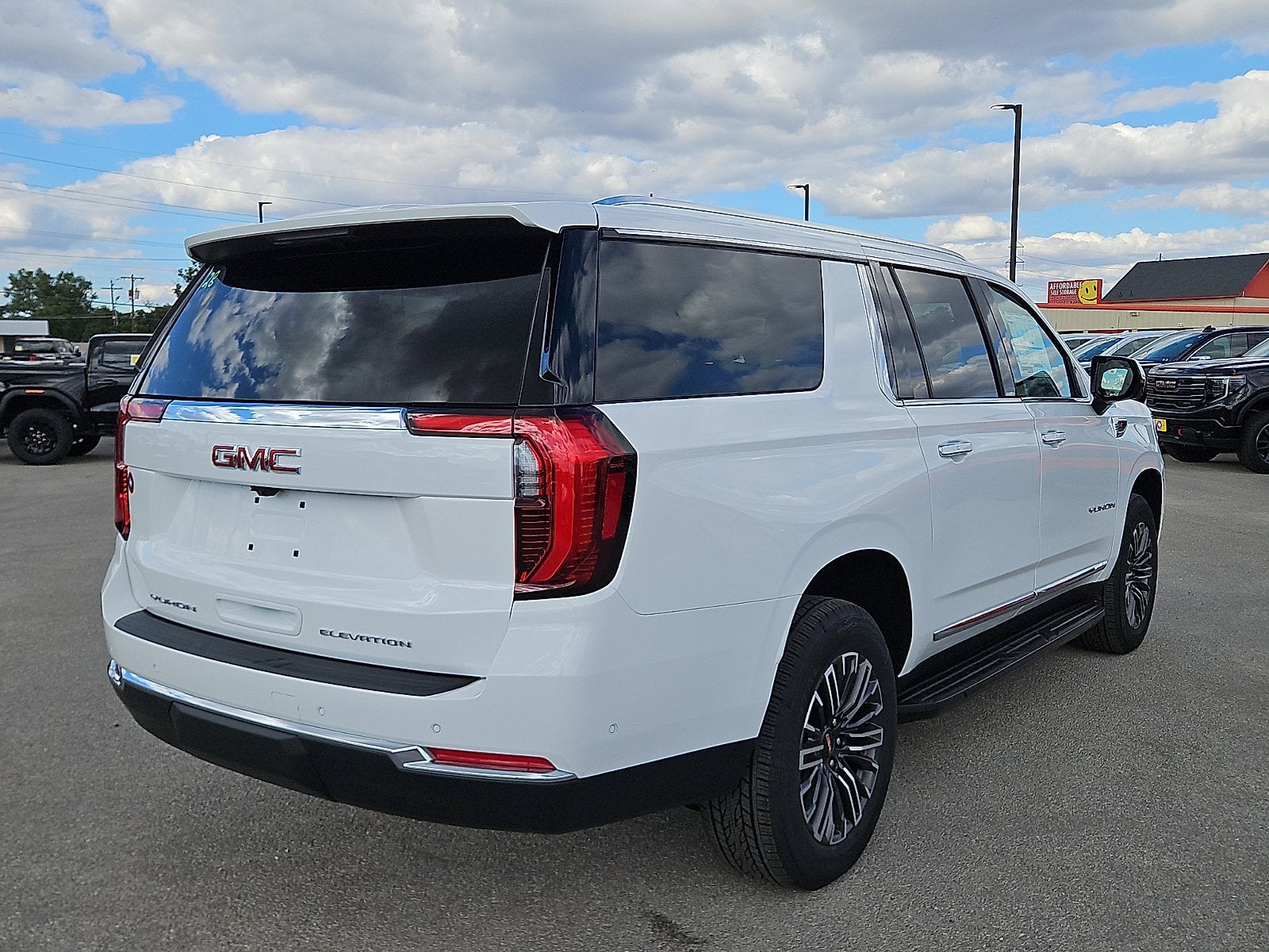 2026 GMC Yukon XL Elevation