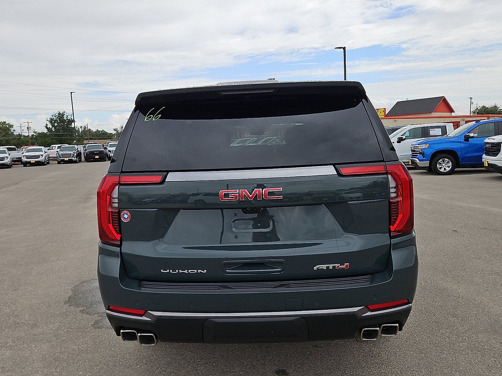 2026 GMC Yukon XL AT4