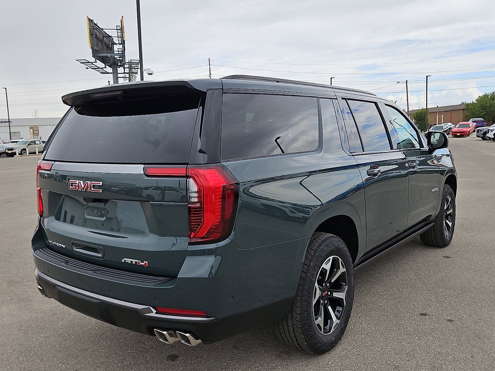 2026 GMC Yukon XL AT4