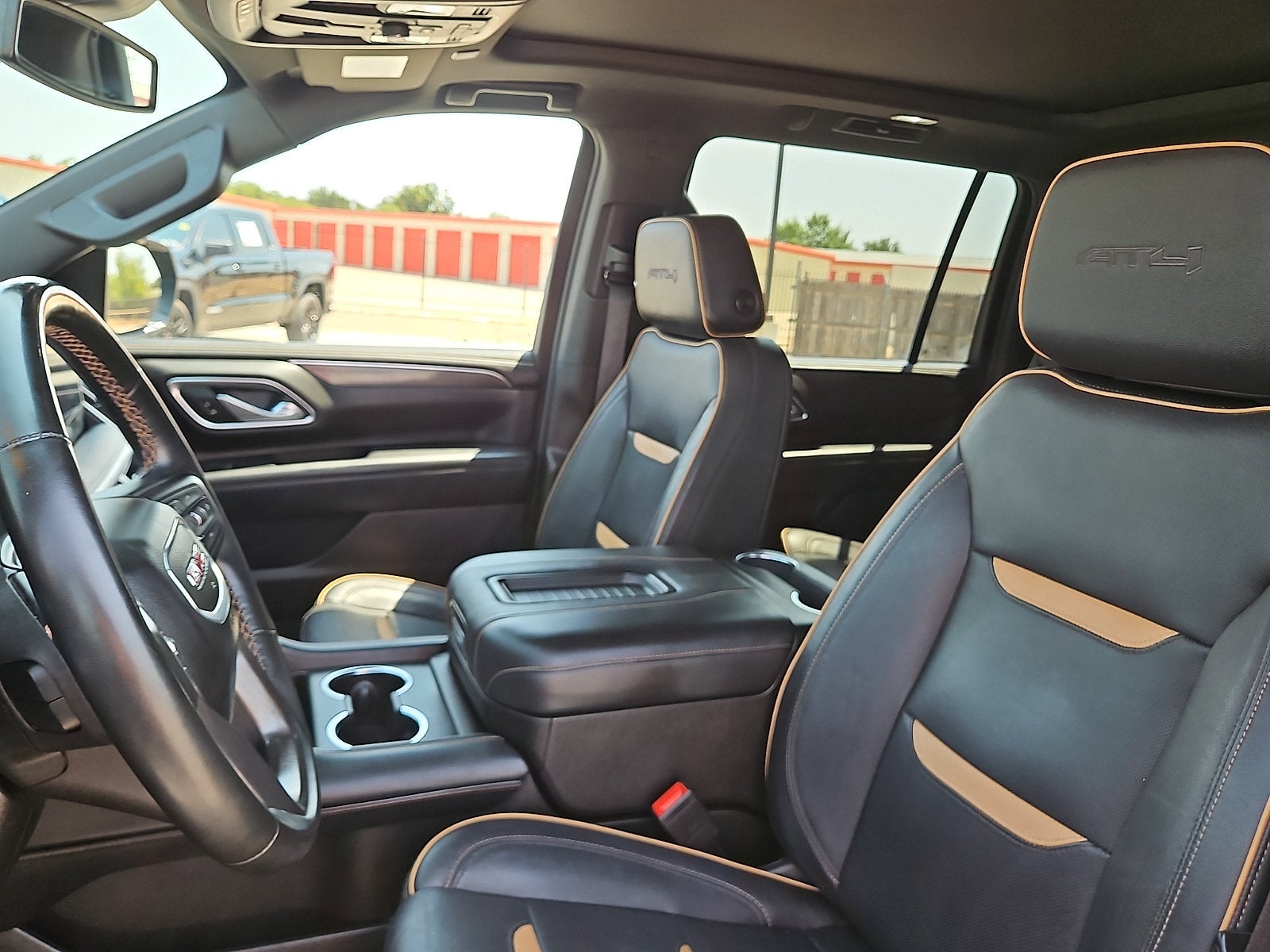 2024 GMC Yukon XL AT4