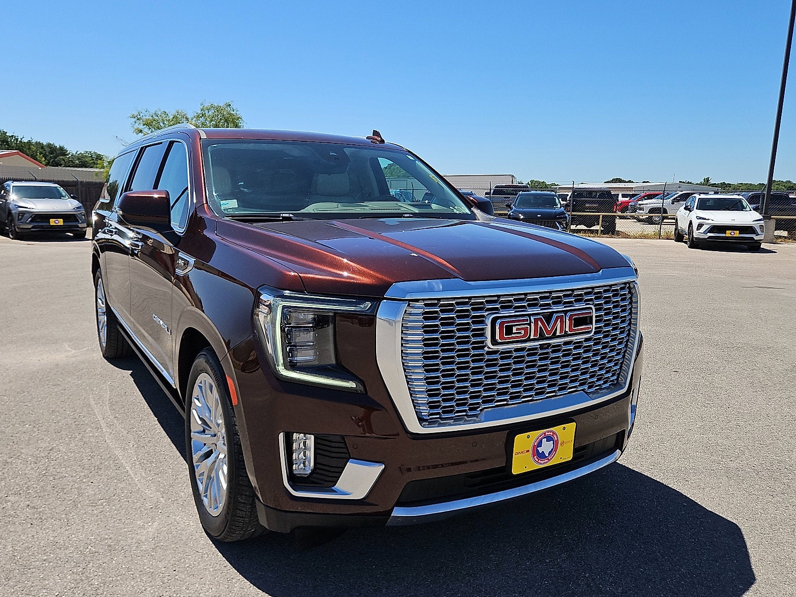 2023 GMC Yukon XL Denali