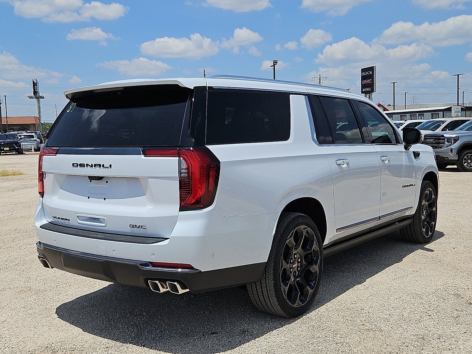 2026 GMC Yukon XL Denali Ultimate